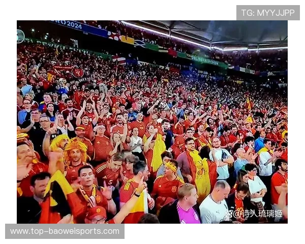 足球球星携手好友共谱绿茵场内外温情故事